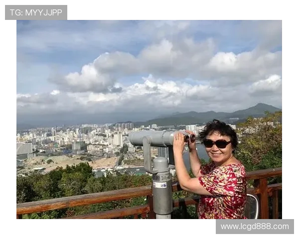 全球足球明星精彩瞬间合集尽在这里让你一览无余